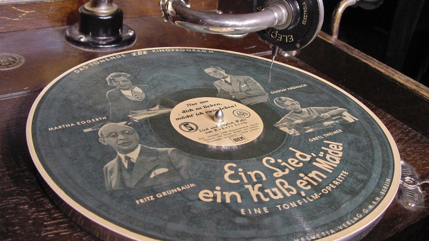 Erste Schallplattenfabrik vor 125 Jahren - CE-Markt
