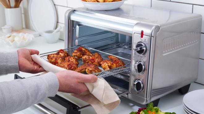 Hähnchen grillen einfach gemacht - Bild: Russell Hobbs