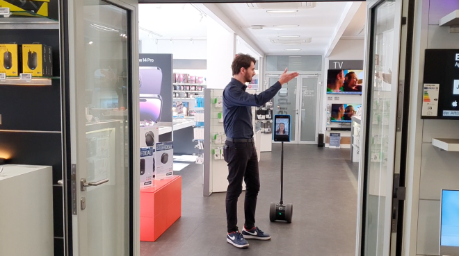 Service-Roboter StoreDouble im Einsatz, Foto: Cyberport