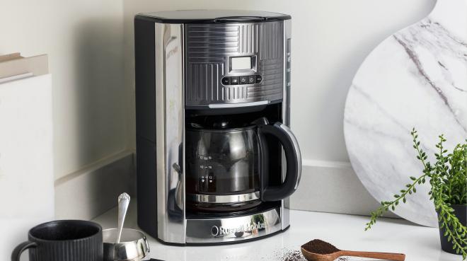 Russell Hobbs Geo Steel Kafeemaschine. Foto: Russell Hobbs