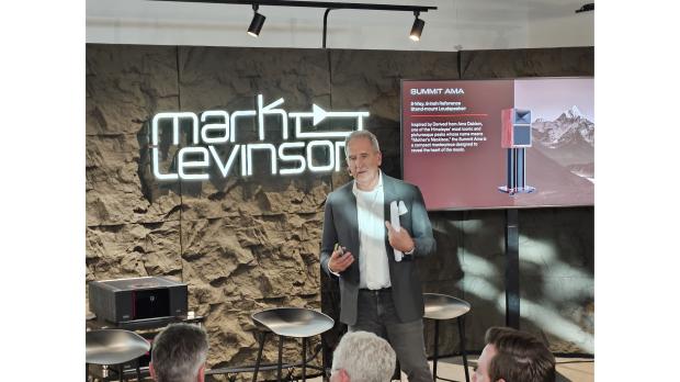 Auf einer Pressekonferenz hat Harman Luxury Audio die neuen High-End-Modelle der JBL Summit Series vorgestellt