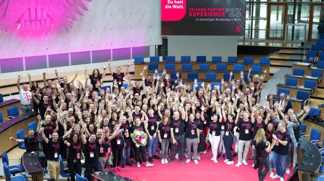 Die Telekom Partner Experience tagte im Alten Plenarsaal des Deutschen Bundestages in Bonn, Foto: Telekom / Jörg Heupel