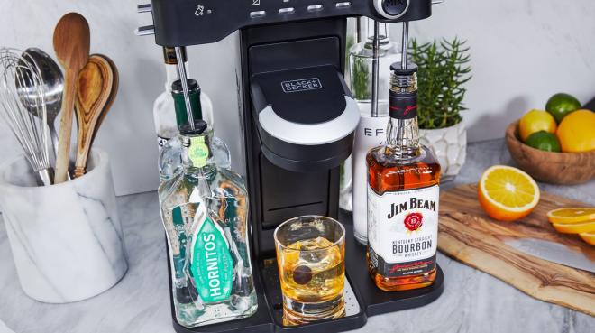 Durch die Auswahl an vier Alkoholstärken wird immer der passende Cocktail für jeden individuellen Geschmack serviert: Mocktail (alkoholfreier Cocktail), Leicht, Normal & Stark.