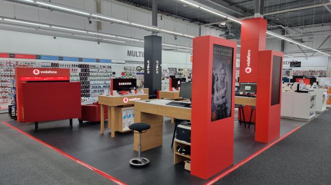 Der Umbau für das Vodafone Premium-Großflächen-Konzept im Medimax Waldshut-Tiengen ist nun abgeschlossen, Foto: ElectronicPartner