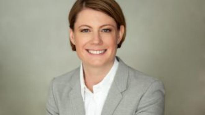 Dr. Sara Warneke