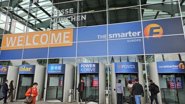 Eingang zur Messe