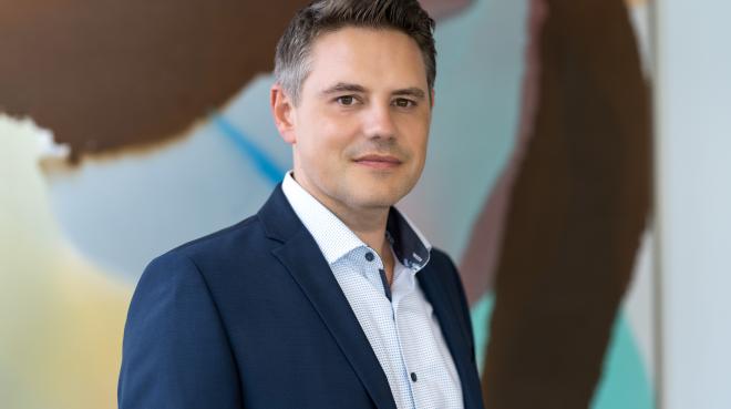 Robin Schmeisser