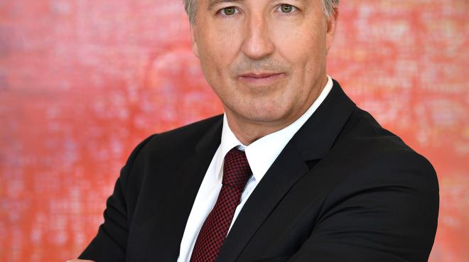 Oliver P. Kuhrt, Geschäftsführer der Messe Essen GmbH.
---
2018/Essen/Germany
Foto:Frank Lübke/©MESSE ESSEN GmbH
---
Zulässige Nutzung:  Der Nutzer erhält an dem Bild ein einfaches Nutzungsrecht, ausschließlich für eine redaktionelle, journalistische Berichterstattung – in Online- und Printmedien, Film und TV über die MESSE ESSEN, eine Veranstaltung der MESSE ESSEN oder eine auf dem Messegelände der MESSE ESSEN stattfindenden Veranstaltung. Die Nutzung des Bildmaterials ist für die berichtenden Medien mit Urhebervermerk und Beleg ist honorarfrei gestattet. Der Nutzer verpflichtet sich dazu, die dem Bild zugeordneten Informationen, insbesondere Bildbeschreibung und Fotograf, bei der Nutzung in korrekter Weise zu verwenden und zu veröffentlichen. Jede andere Nutzung bedarf der Zustimmung durch die Messe Essen GmbH. Die Messe Essen haftet nicht für Verletzung von Rechten abgebildeter Personen und/oder Objekten. Es werden durch die Messe Essen keine Persönlichkeits-, Eigentums-, Kunst-, Marken- oder ähnliche Rechte eingeräumt, die Einholung der o.g. Rechte obliegt allein dem Nutzer. Der Verkauf und die Weitergabe der Bilddatei an Dritte sowie das nicht-autorisierte Kopieren oder sonstige Vervielfältigen dieser Bilddatei auf alle Arten von Datenträgern ist nicht gestattet. 
---
Permissible use: The user will be granted free of charge a simple use right to the picture exclusively for editorial, journalistic reporting about MESSE ESSEN, an event of MESSE ESSEN or an event taking place on the fair site of MESSE ESSEN in online and print media, in films and on TV. For the reporting media, the use of the picture material with a copyright notice and a specimen copy will be allowed free of charge. The user undertakes to utilise and publish the information assigned to the picture, particularly caption and photographer, in a correct way when using it. Any other use will require the consent of Messe Essen GmbH. Messe Essen will not be liable for the infringemen